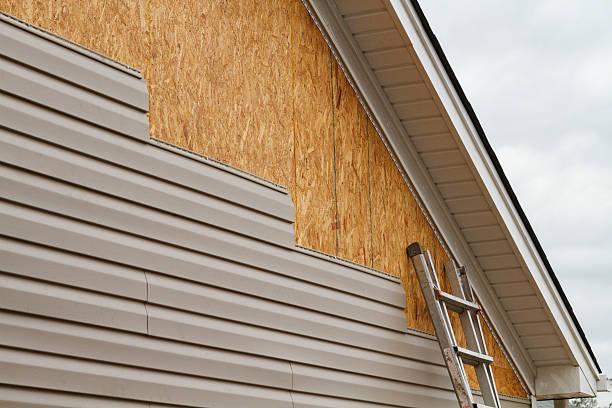 24/7 Emergency Siding Repair experts in Wake Forest, NC